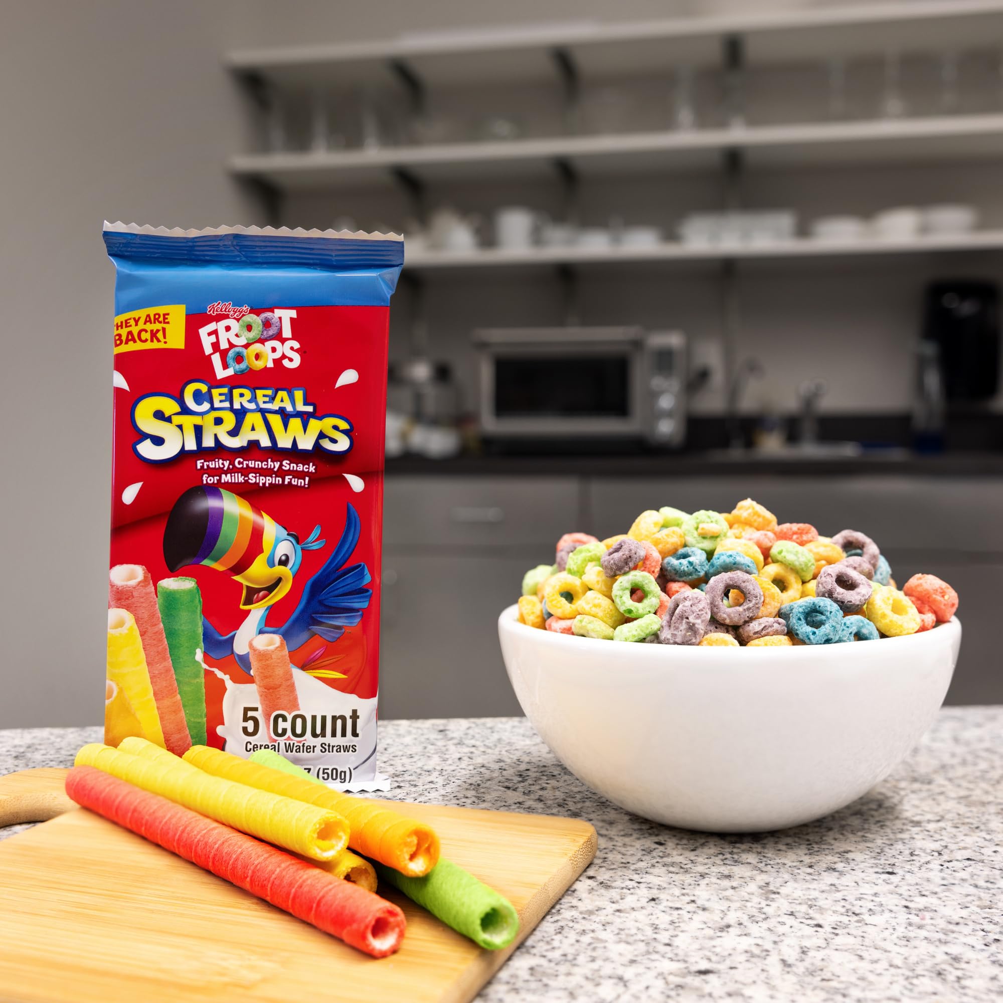 Limited Edition 2025 Kellogg’s Cereal Straws, Cocoa Krispies and Froot Loops Edible Stir Sticks, Nostalgic Treat, 5 Count, (2 Pack) - Image 5